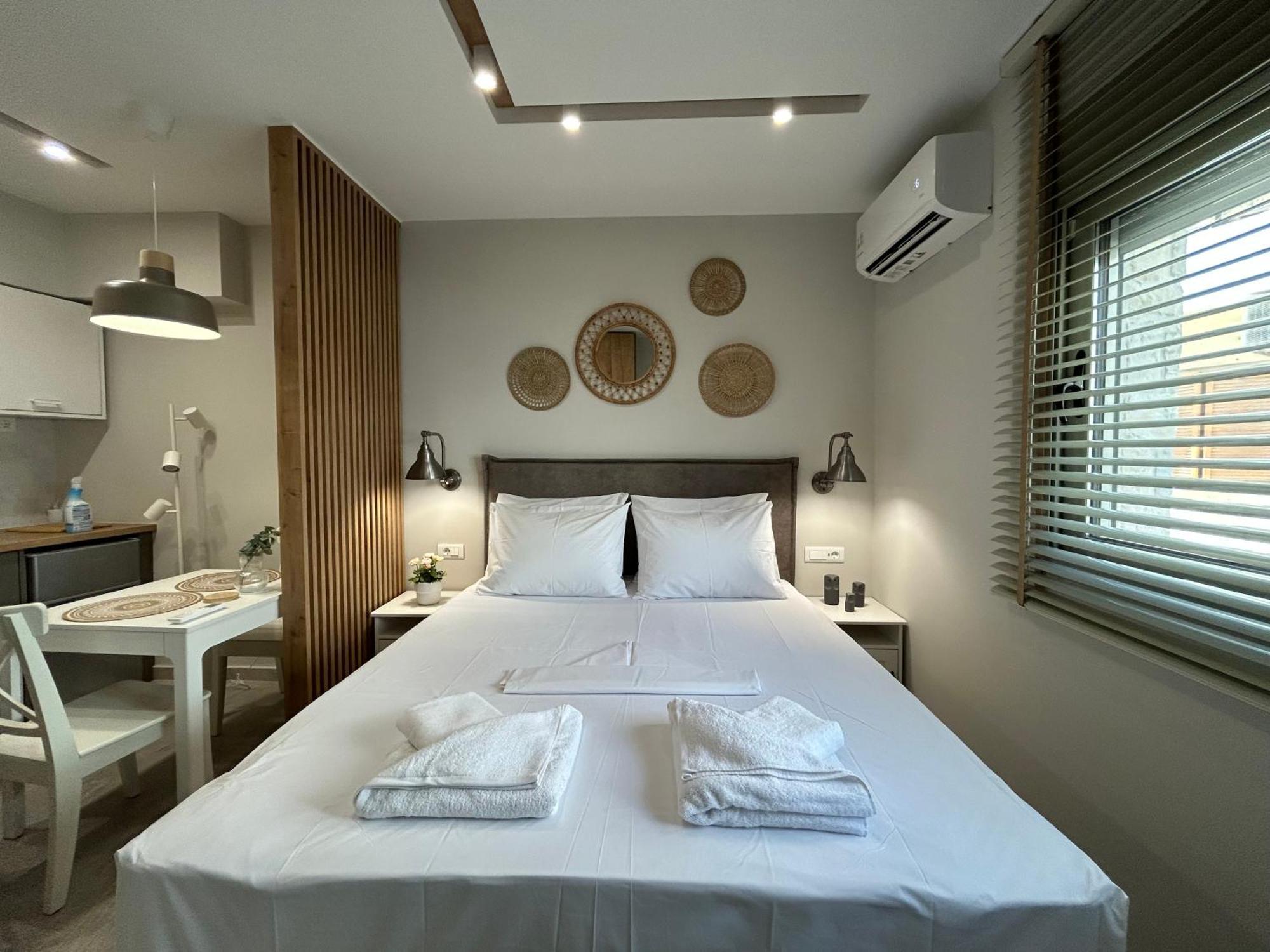 Armonia Small Luxury Apartments Ierapetra  Room photo
