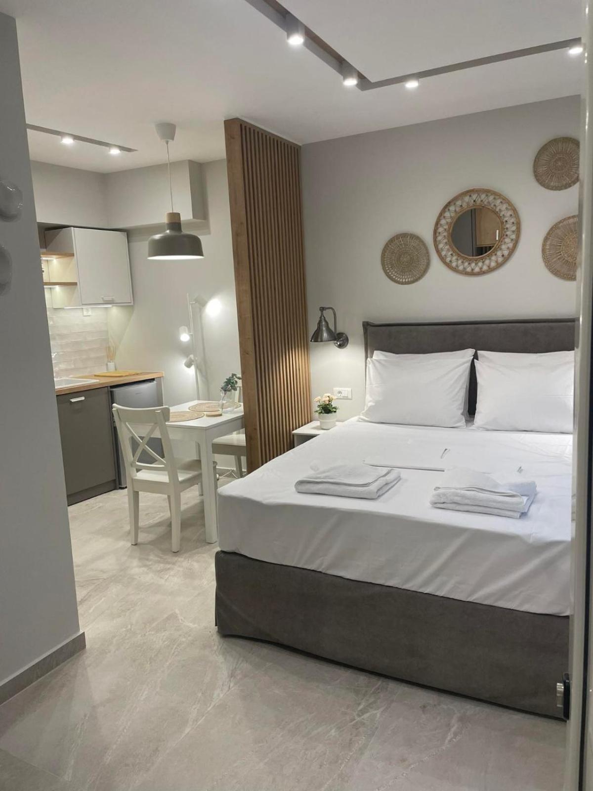 Armonia Small Luxury Apartments Ierapetra  Room photo