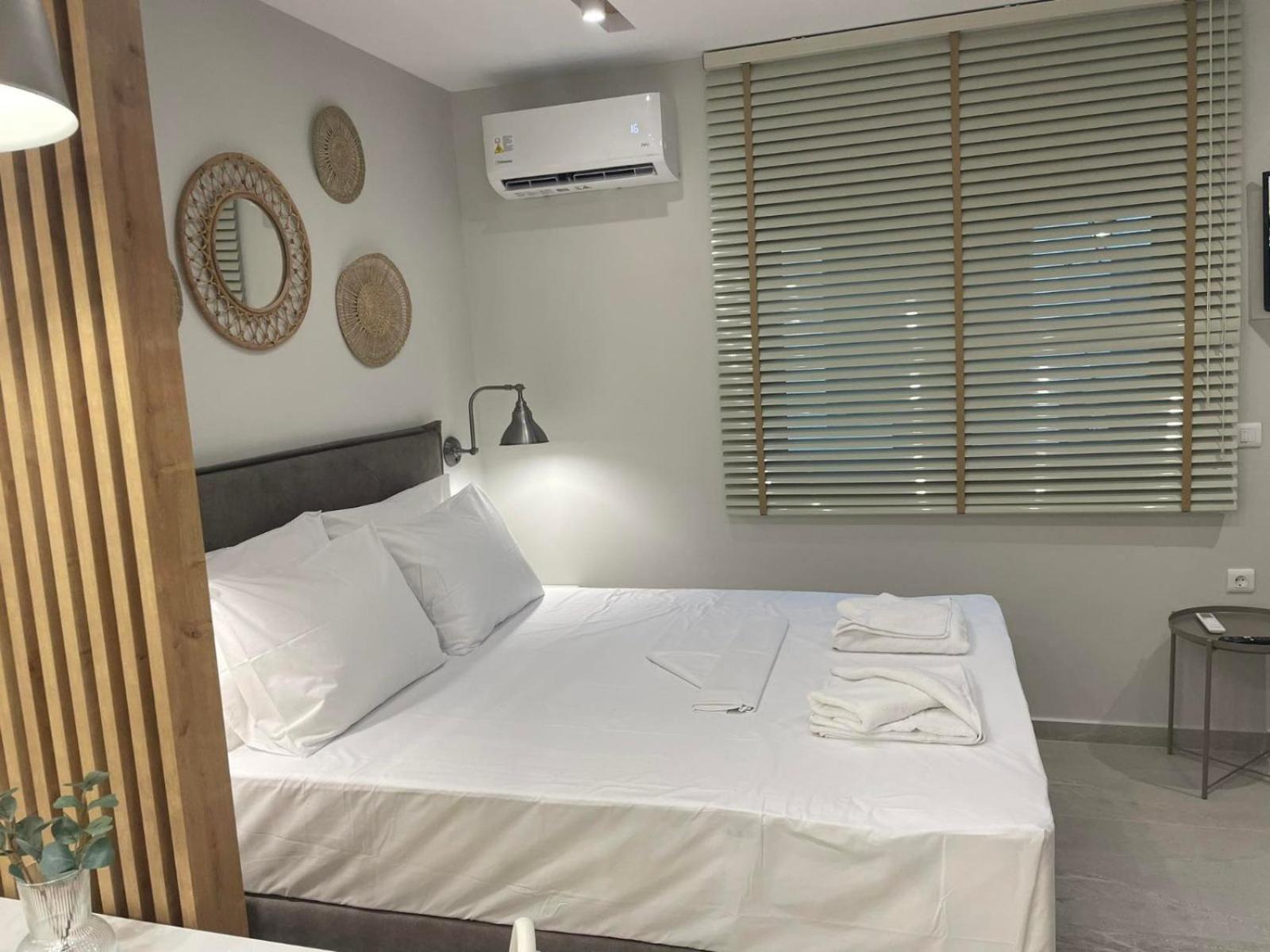 Armonia Small Luxury Apartments Ierapetra  Room photo